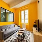 Apartment T2 Centre 3 Personnes Hippolyte