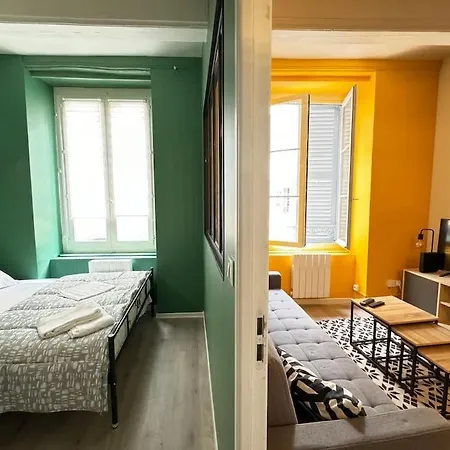 T2 Centre 3 Personnes Hippolyte Апартаменты *